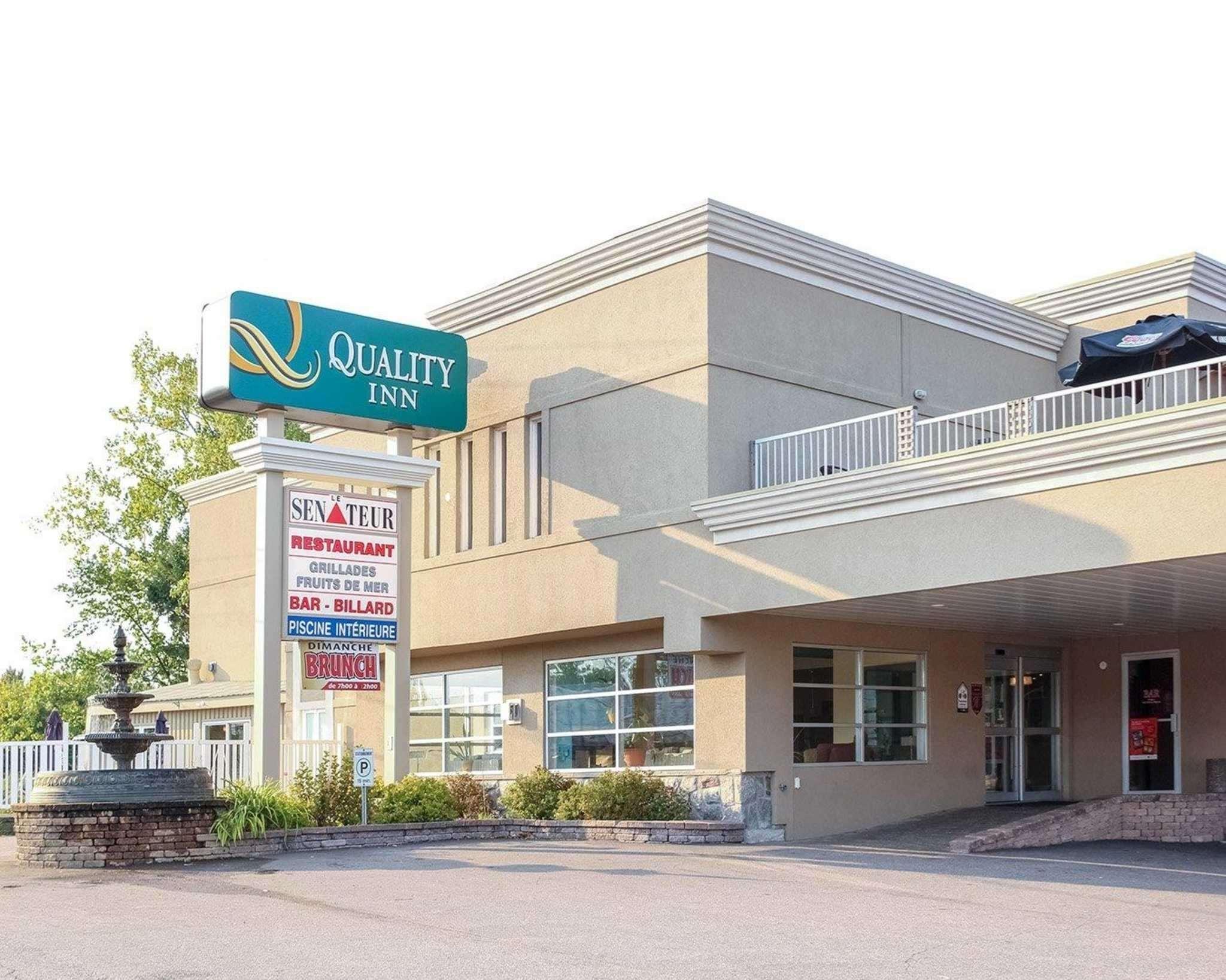 Quality Inn Mont-Laurier Ngoại thất bức ảnh