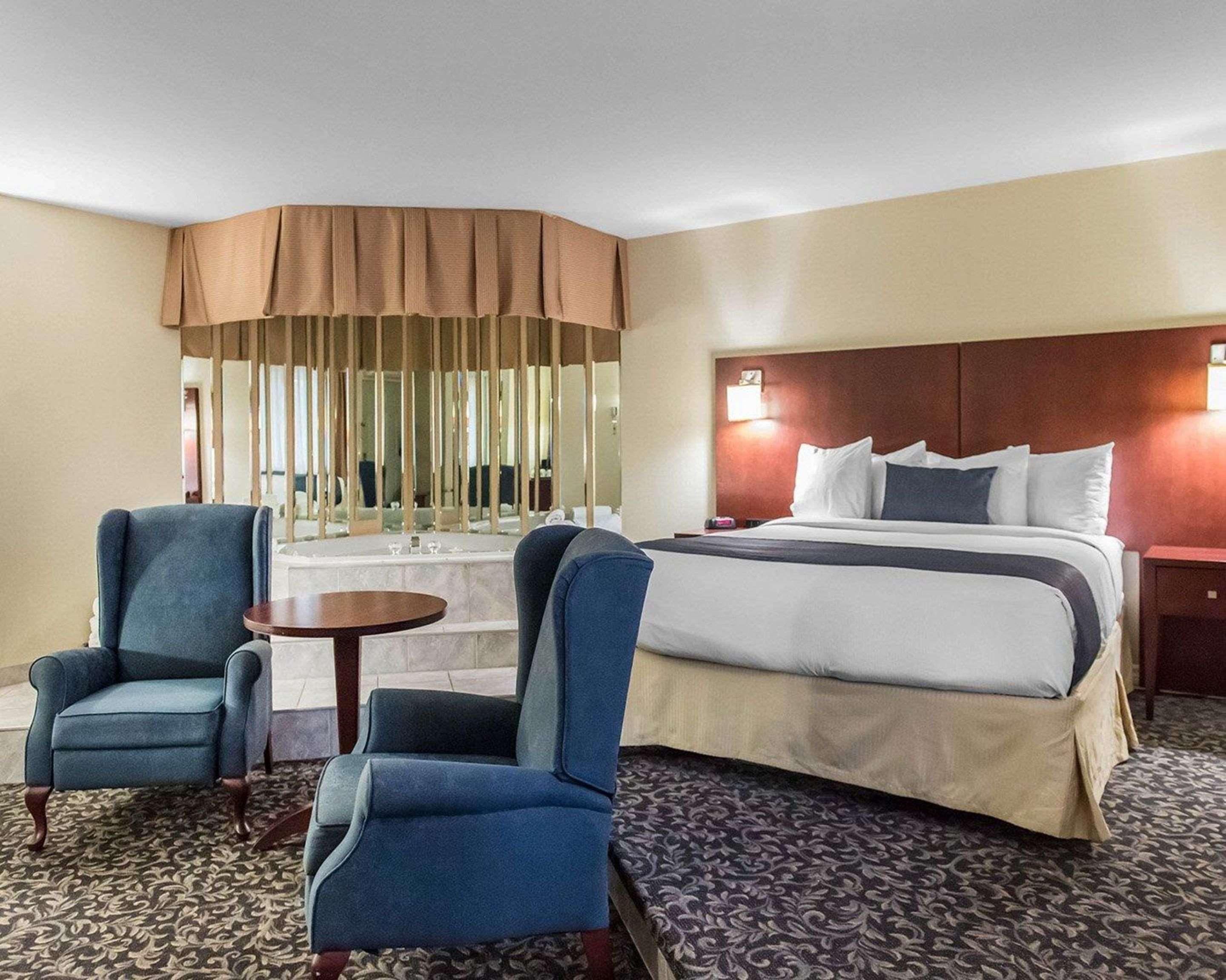 Quality Inn Mont-Laurier Ngoại thất bức ảnh