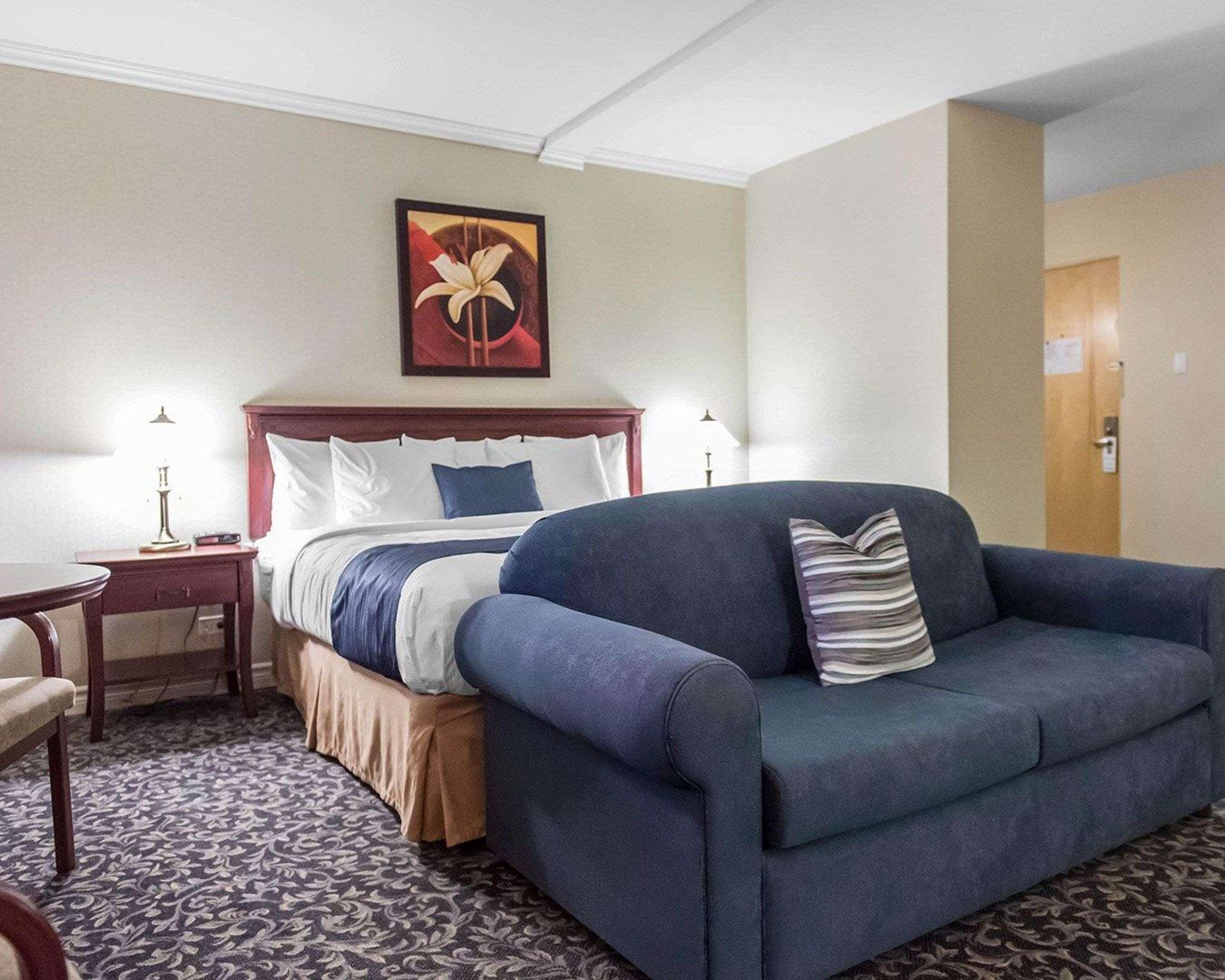 Quality Inn Mont-Laurier Ngoại thất bức ảnh